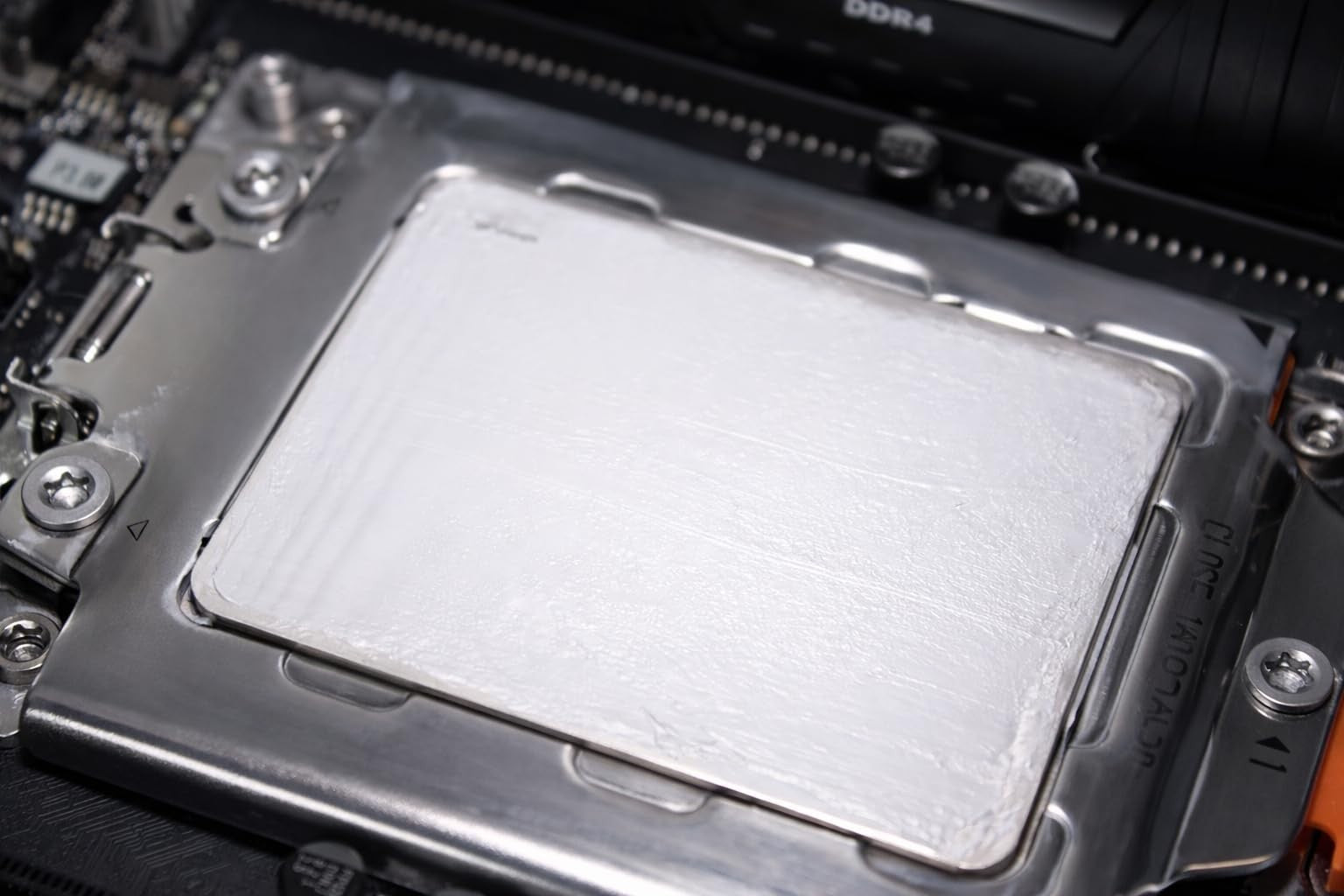 METALLIQ Performance Bundle - 1g Liquid Metal + ULTRA 3g Thermal Paste gallery image 5